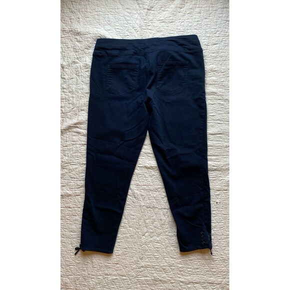 Style & Co Navy Pants Size 12 Crisscross Detail at Ankle ++ Stretch Cropped - Picture 3 of 10